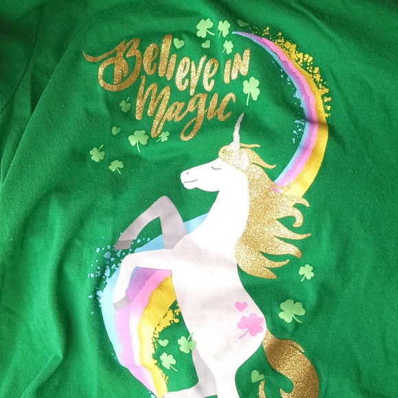 Holiday tee - Picture 1 of 3